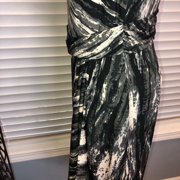 Suzi Chin for Maggie Boutique dress. Size 10 - Picture 4 of 8